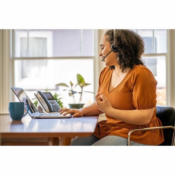 Poly Voyager 4320 Microsoft Teams Certified USB-C Headset + BT700 Dongle – Image 17